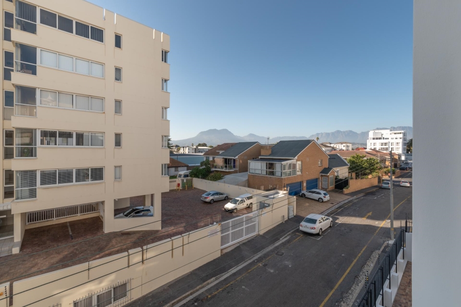 3 Bedroom Property for Sale in Strand North Western Cape